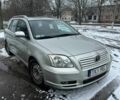 Серый Тойота Авенсис, объемом двигателя 2 л и пробегом 1 тыс. км за 1999 $, фото 1 на Automoto.ua
