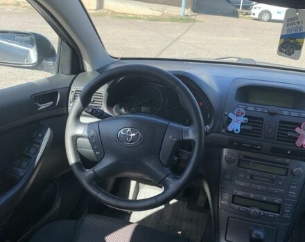 Серый Тойота Авенсис, объемом двигателя 2 л и пробегом 470 тыс. км за 3500 $, фото 12 на Automoto.ua