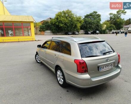 Серый Тойота Авенсис, объемом двигателя 2.2 л и пробегом 262 тыс. км за 6500 $, фото 4 на Automoto.ua