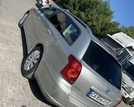 Серый Тойота Авенсис, объемом двигателя 2 л и пробегом 470 тыс. км за 3500 $, фото 14 на Automoto.ua
