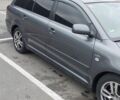 Серый Тойота Авенсис, объемом двигателя 2.2 л и пробегом 361 тыс. км за 4800 $, фото 2 на Automoto.ua