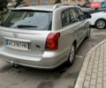 Серый Тойота Авенсис, объемом двигателя 2 л и пробегом 303 тыс. км за 6500 $, фото 3 на Automoto.ua