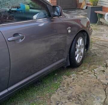 Серый Тойота Авенсис, объемом двигателя 2.2 л и пробегом 230 тыс. км за 4700 $, фото 5 на Automoto.ua