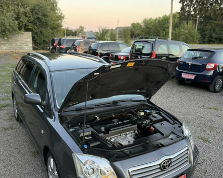 Серый Тойота Авенсис, объемом двигателя 2 л и пробегом 247 тыс. км за 6499 $, фото 74 на Automoto.ua