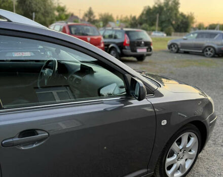 Серый Тойота Авенсис, объемом двигателя 2 л и пробегом 247 тыс. км за 6499 $, фото 36 на Automoto.ua