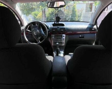 Сірий Тойота Авенсіс, об'ємом двигуна 2 л та пробігом 318 тис. км за 3300 $, фото 6 на Automoto.ua