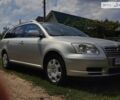 Серый Тойота Авенсис, объемом двигателя 2 л и пробегом 310 тыс. км за 6400 $, фото 1 на Automoto.ua