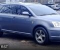 Серый Тойота Авенсис, объемом двигателя 2 л и пробегом 342 тыс. км за 6300 $, фото 5 на Automoto.ua