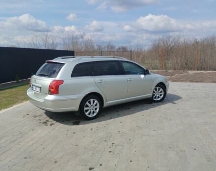 Сірий Тойота Авенсіс, об'ємом двигуна 2.2 л та пробігом 256 тис. км за 6200 $, фото 1 на Automoto.ua