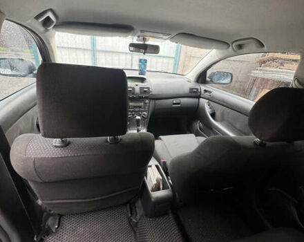 Серый Тойота Авенсис, объемом двигателя 2 л и пробегом 300 тыс. км за 6200 $, фото 8 на Automoto.ua
