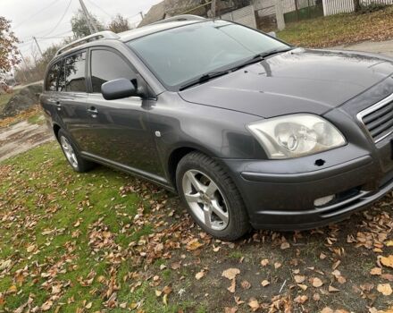 Серый Тойота Авенсис, объемом двигателя 2 л и пробегом 300 тыс. км за 2600 $, фото 4 на Automoto.ua