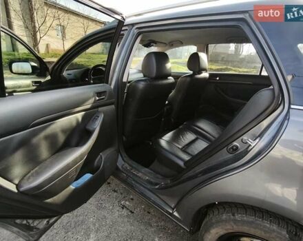 Сірий Тойота Авенсіс, об'ємом двигуна 2 л та пробігом 381 тис. км за 6000 $, фото 11 на Automoto.ua