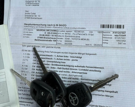 Серый Тойота Авенсис, объемом двигателя 1.8 л и пробегом 183 тыс. км за 7200 $, фото 16 на Automoto.ua