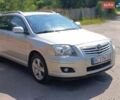 Серый Тойота Авенсис, объемом двигателя 2.2 л и пробегом 330 тыс. км за 5450 $, фото 1 на Automoto.ua