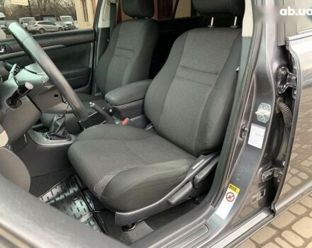 Серый Тойота Авенсис, объемом двигателя 2.2 л и пробегом 272 тыс. км за 4000 $, фото 24 на Automoto.ua