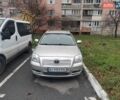 Серый Тойота Авенсис, объемом двигателя 1.8 л и пробегом 280 тыс. км за 6500 $, фото 1 на Automoto.ua