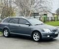 Серый Тойота Авенсис, объемом двигателя 2 л и пробегом 231 тыс. км за 2950 $, фото 2 на Automoto.ua