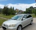 Сірий Тойота Авенсіс, об'ємом двигуна 2 л та пробігом 250 тис. км за 2810 $, фото 1 на Automoto.ua