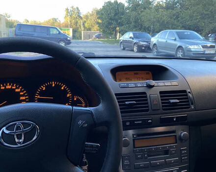 Серый Тойота Авенсис, объемом двигателя 2.23 л и пробегом 306 тыс. км за 5200 $, фото 11 на Automoto.ua