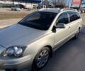 Серый Тойота Авенсис, объемом двигателя 2.2 л и пробегом 425 тыс. км за 5000 $, фото 1 на Automoto.ua