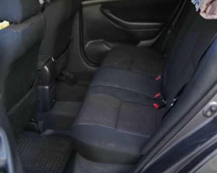 Серый Тойота Авенсис, объемом двигателя 2 л и пробегом 259 тыс. км за 4800 $, фото 7 на Automoto.ua