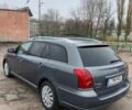 Серый Тойота Авенсис, объемом двигателя 2 л и пробегом 300 тыс. км за 3100 $, фото 2 на Automoto.ua