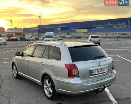 Серый Тойота Авенсис, объемом двигателя 2.2 л и пробегом 299 тыс. км за 7200 $, фото 7 на Automoto.ua