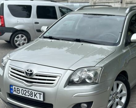 Серый Тойота Авенсис, объемом двигателя 0 л и пробегом 200 тыс. км за 7000 $, фото 5 на Automoto.ua