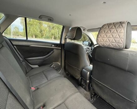 Серый Тойота Авенсис, объемом двигателя 2.2 л и пробегом 270 тыс. км за 6200 $, фото 6 на Automoto.ua
