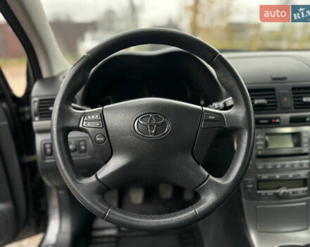 Серый Тойота Авенсис, объемом двигателя 1.8 л и пробегом 219 тыс. км за 6700 $, фото 27 на Automoto.ua