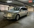 Серый Тойота Авенсис, объемом двигателя 2.2 л и пробегом 264 тыс. км за 6000 $, фото 1 на Automoto.ua