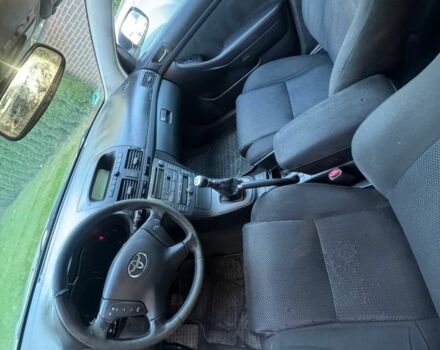 Серый Тойота Авенсис, объемом двигателя 2.2 л и пробегом 280 тыс. км за 2281 $, фото 7 на Automoto.ua