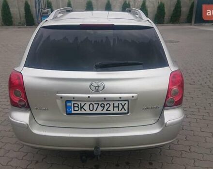 Серый Тойота Авенсис, объемом двигателя 1.79 л и пробегом 190 тыс. км за 6000 $, фото 4 на Automoto.ua