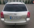 Серый Тойота Авенсис, объемом двигателя 1.79 л и пробегом 190 тыс. км за 6000 $, фото 4 на Automoto.ua