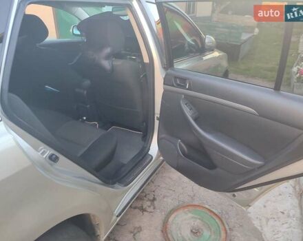 Сірий Тойота Авенсіс, об'ємом двигуна 2.2 л та пробігом 255 тис. км за 7000 $, фото 16 на Automoto.ua