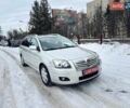 Серый Тойота Авенсис, объемом двигателя 1.8 л и пробегом 202 тыс. км за 7200 $, фото 1 на Automoto.ua