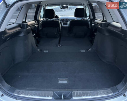 Серый Тойота Авенсис, объемом двигателя 2.2 л и пробегом 299 тыс. км за 7200 $, фото 30 на Automoto.ua