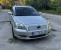 Серый Тойота Авенсис, объемом двигателя 1.8 л и пробегом 240 тыс. км за 7100 $, фото 1 на Automoto.ua