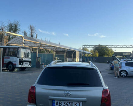 Сірий Тойота Авенсіс, об'ємом двигуна 1.8 л та пробігом 265 тис. км за 5999 $, фото 3 на Automoto.ua