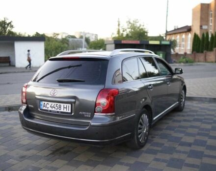 Серый Тойота Авенсис, объемом двигателя 2 л и пробегом 259 тыс. км за 4800 $, фото 4 на Automoto.ua