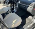 Серый Тойота Авенсис, объемом двигателя 2.23 л и пробегом 224 тыс. км за 7999 $, фото 5 на Automoto.ua