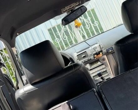 Серый Тойота Авенсис, объемом двигателя 2.2 л и пробегом 311 тыс. км за 5500 $, фото 6 на Automoto.ua