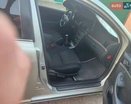 Сірий Тойота Авенсіс, об'ємом двигуна 2.2 л та пробігом 255 тис. км за 7000 $, фото 18 на Automoto.ua
