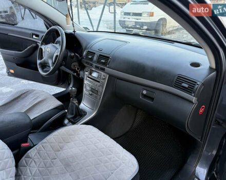 Сірий Тойота Авенсіс, об'ємом двигуна 2.23 л та пробігом 275 тис. км за 5600 $, фото 32 на Automoto.ua