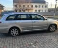 Сірий Тойота Авенсіс, об'ємом двигуна 1.8 л та пробігом 235 тис. км за 6500 $, фото 9 на Automoto.ua