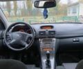 Серый Тойота Авенсис, объемом двигателя 2 л и пробегом 300 тыс. км за 3100 $, фото 5 на Automoto.ua