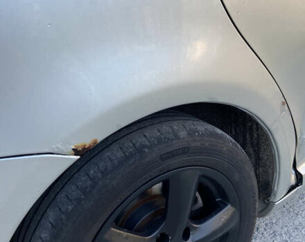 Серый Тойота Авенсис, объемом двигателя 2.23 л и пробегом 306 тыс. км за 5200 $, фото 8 на Automoto.ua