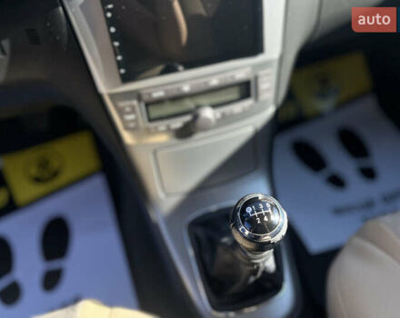 Сірий Тойота Авенсіс, об'ємом двигуна 2.23 л та пробігом 224 тис. км за 8100 $, фото 16 на Automoto.ua