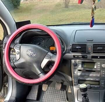 Серый Тойота Авенсис, объемом двигателя 2.23 л и пробегом 298 тыс. км за 6500 $, фото 10 на Automoto.ua
