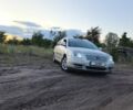 Сірий Тойота Авенсіс, об'ємом двигуна 2 л та пробігом 431 тис. км за 3804 $, фото 1 на Automoto.ua